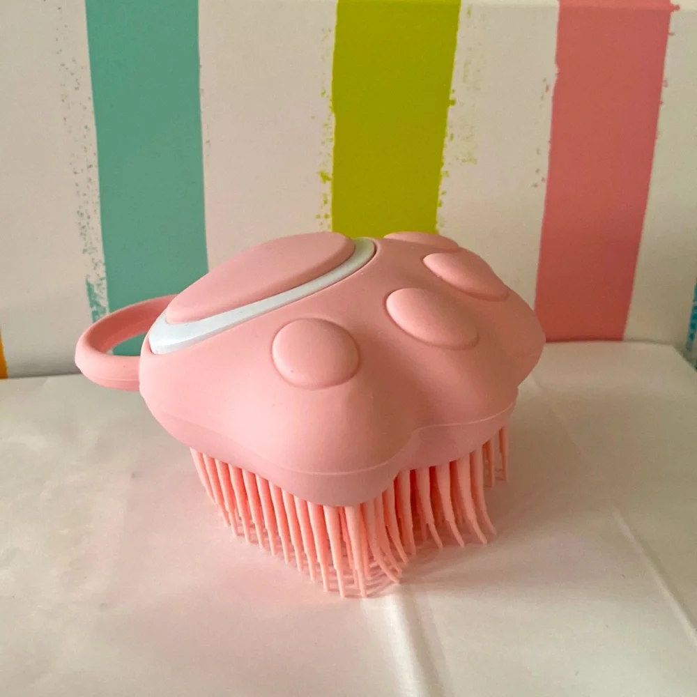 Cat/dog soft bath brush